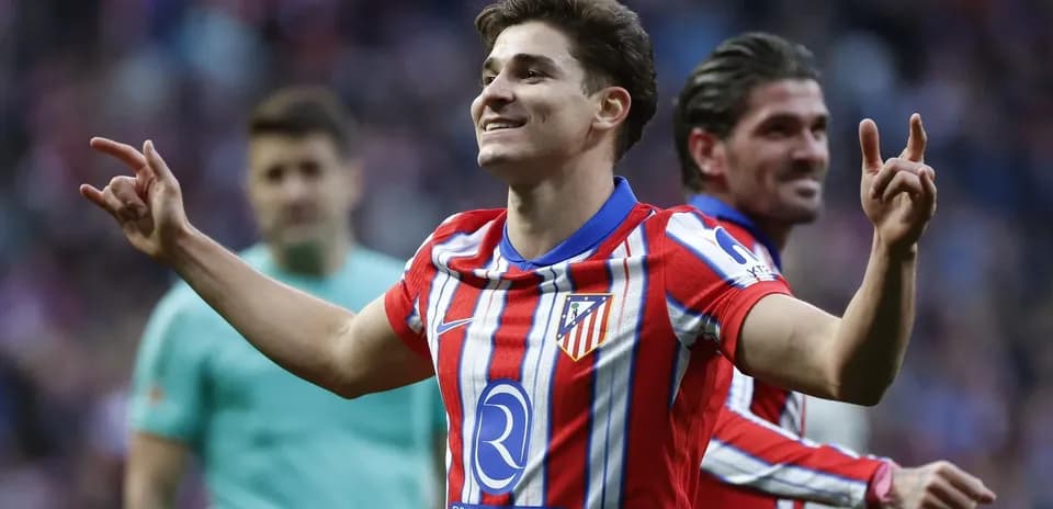 Atletiko Madrid oyunçusu sevinir