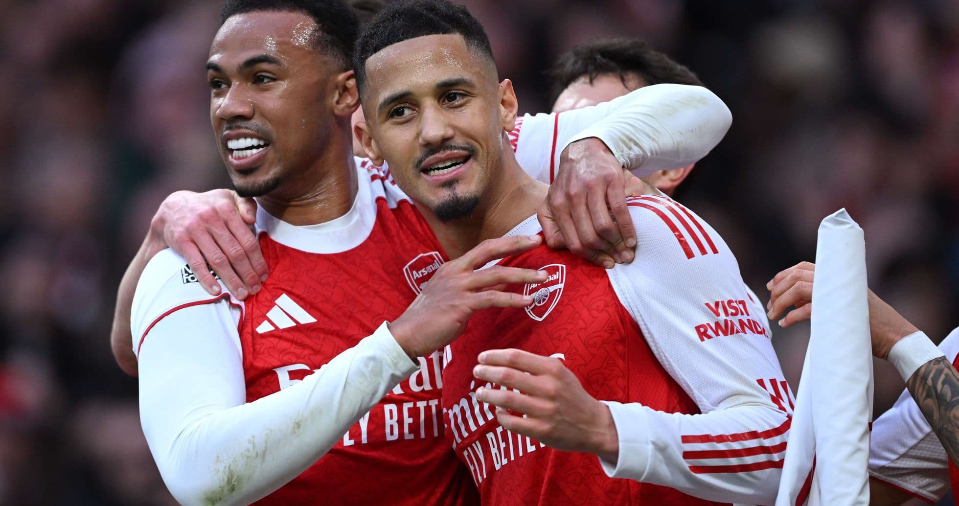 Arsenal 2–1 Chelsea: London derbisində qələbə ilə zirvəni möhkəmləndirdi