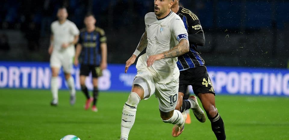 Lazio və Pisa arasında futbol oyunu