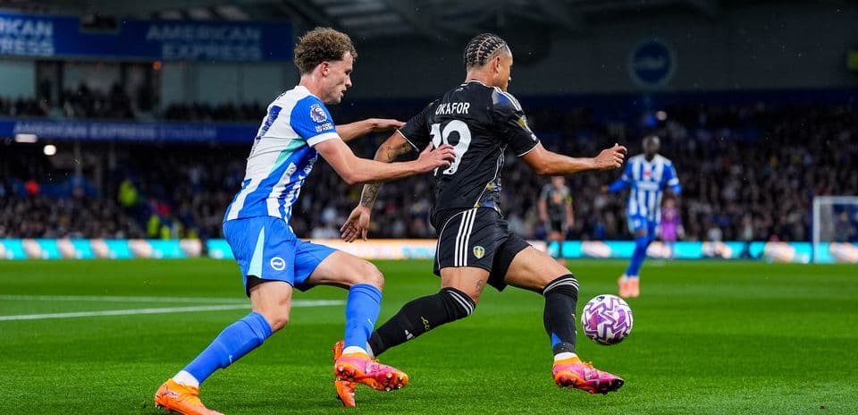 Leeds və Brighton futbol matçı