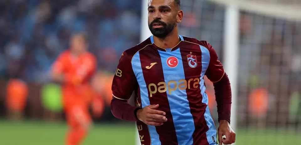 Trabzonspor futbolçusu meydanda