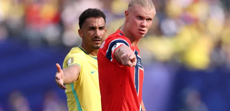 Erling Haaland pointing during match against Brazil