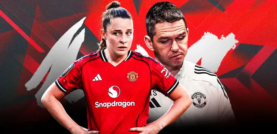 Manchester United player and coach in dramatic pose