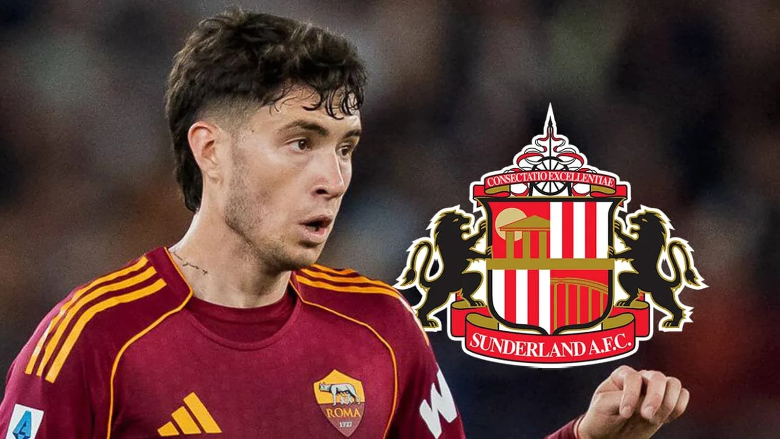 Futbolçu Roma formasında, Sunderland emblemi arxada