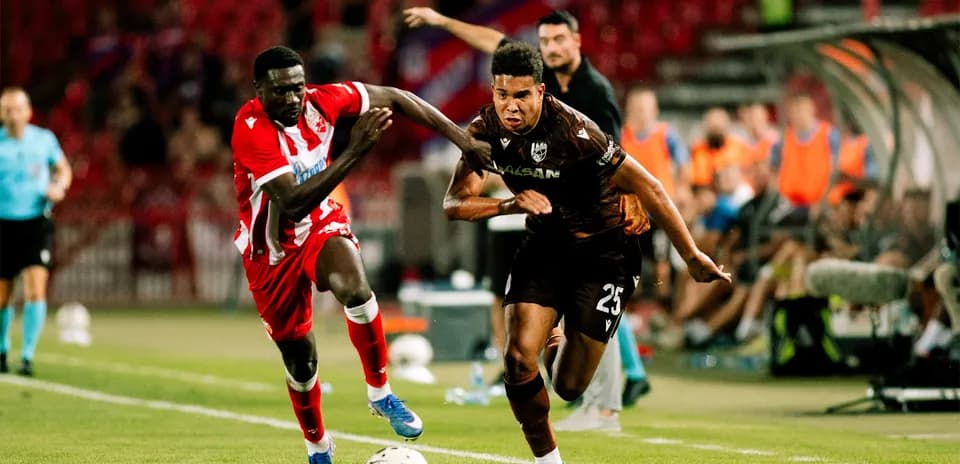 Plzen və FK Crvena Zvezda matçında oyunçular