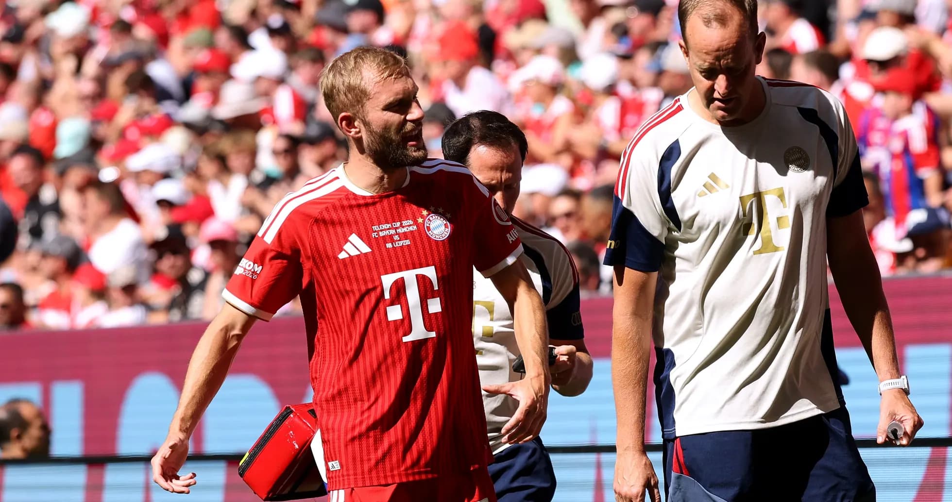 Bayern Munich players leaving the field during match