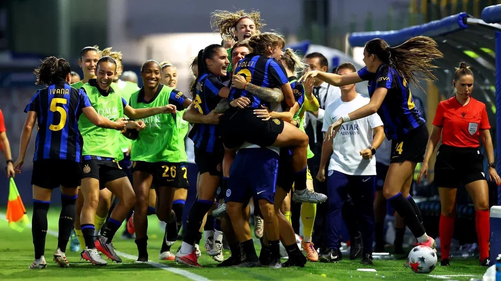 Inter Milano W komandası sevinir