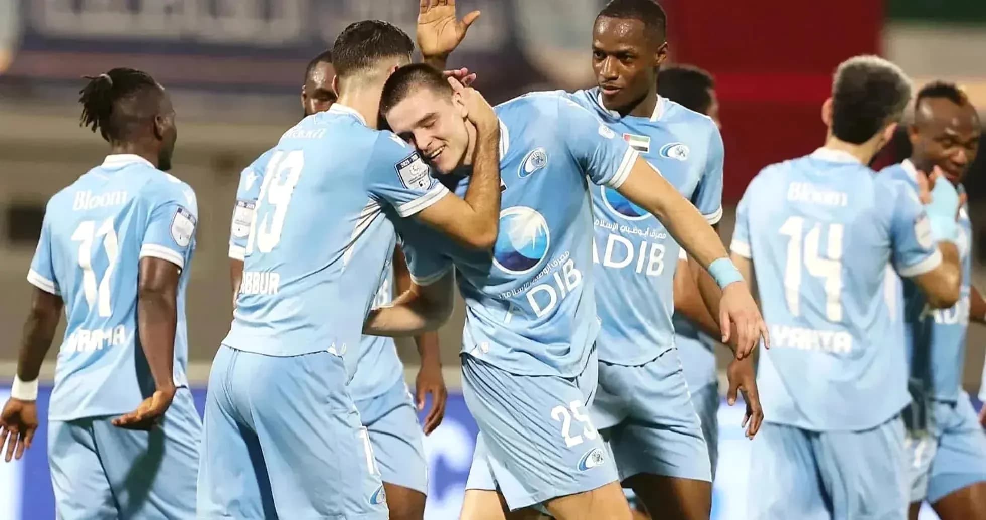 Al Sharjah U23 oyunçuları sevinir