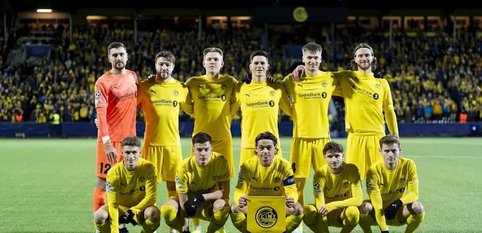 Bodo/Glimt komanda oyunçuları birlikdə