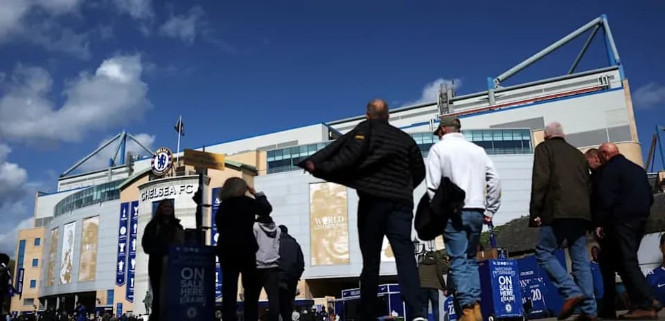 Fans approaching Chelsea FC stadium on match day