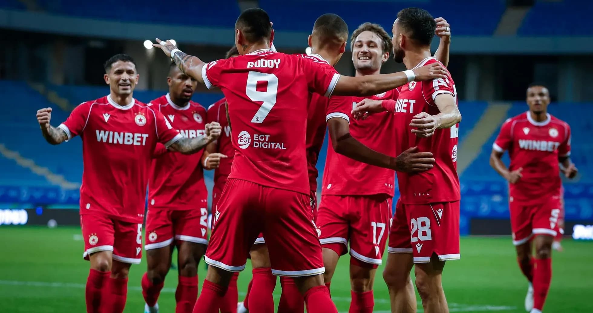 CSKA Sofia futbolçuları qolu qeyd edirlər