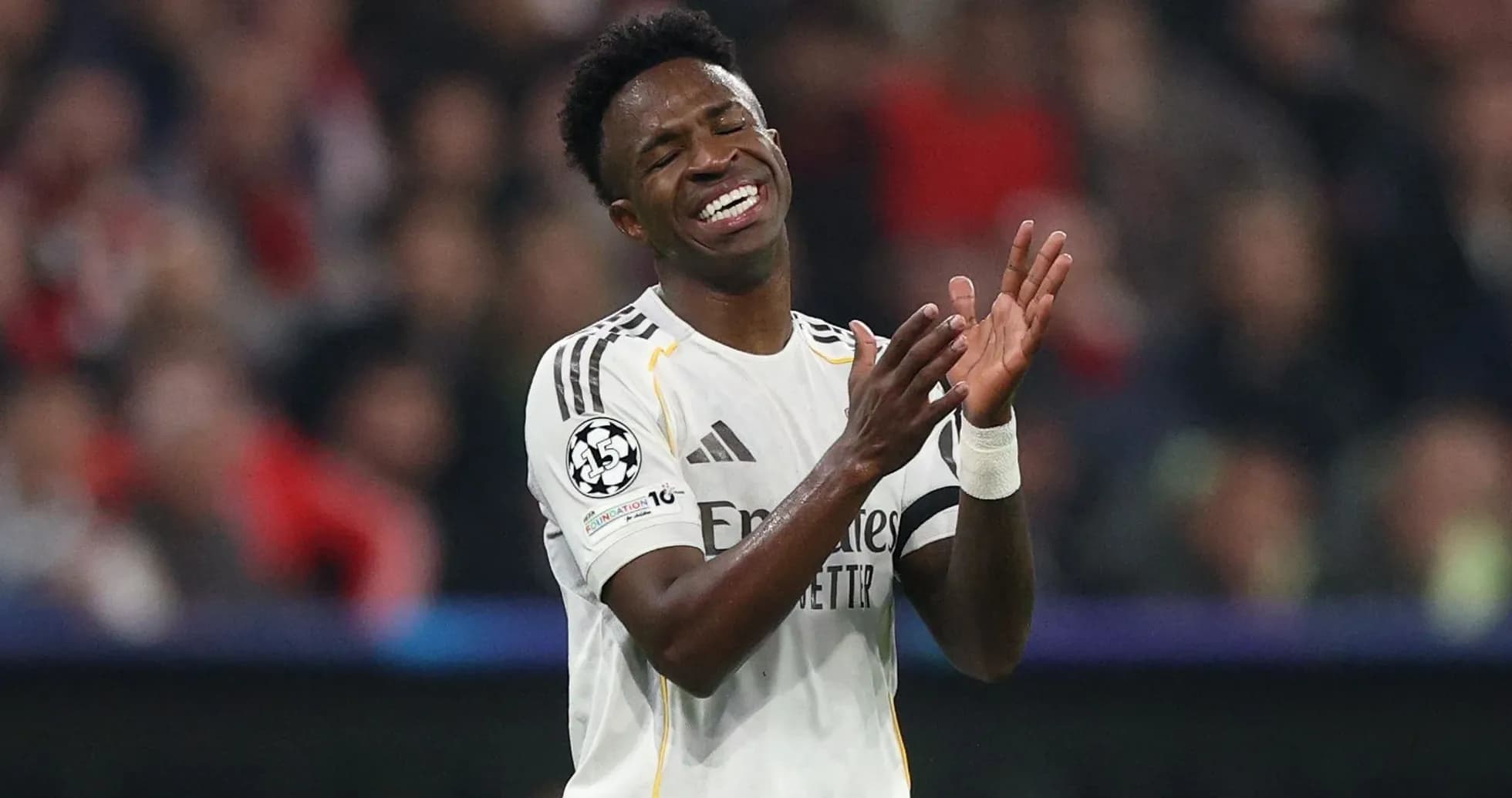 Futbolçu Vinícius Júnior oyundan narazı görünür