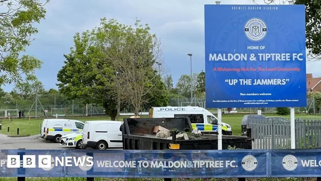 Maldon & Tiptree FC stadium entrance with police presence