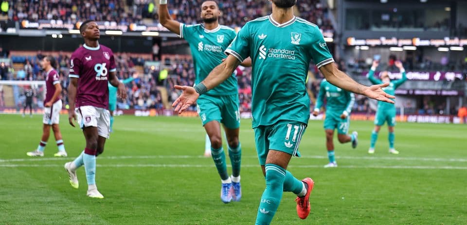 Liverpool, Burnley ilə Premier League matçında qələbəyə yaxın.jpg