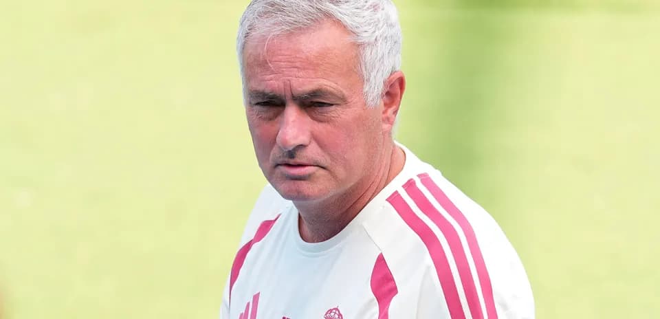 Mourinho during training session at Real Madrid