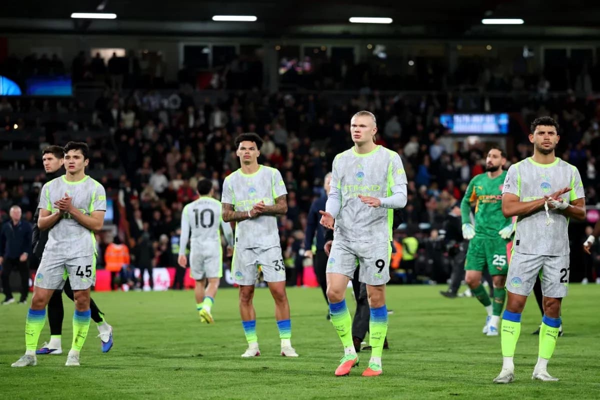 Manchester City oyunçuları matçdan sonra