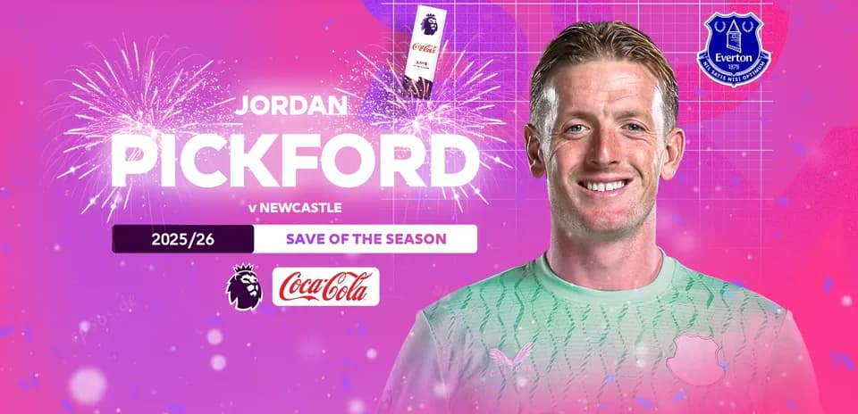Jordan Pickford celebrating save of the season award