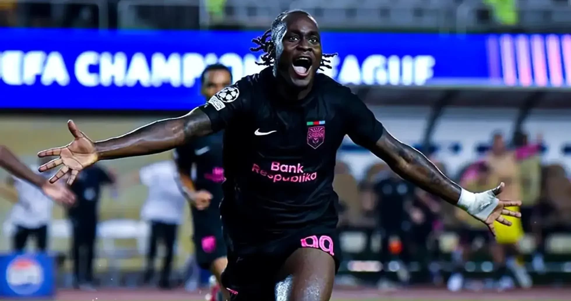 Sabah FA futbolçusunun sevinci