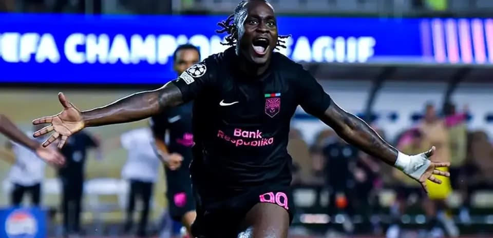 Sabah FA futbolçusunun sevinci