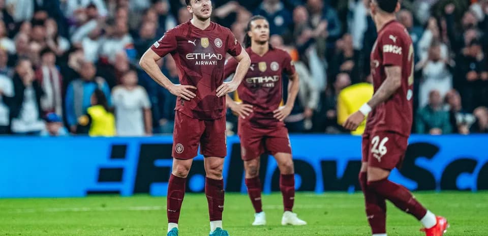 Manchester City futbolçuları oyundan narazıdır