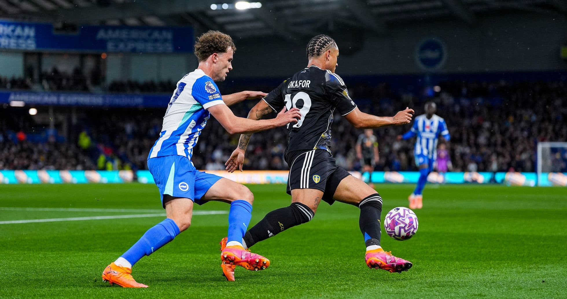 Leeds və Brighton futbol oyunu