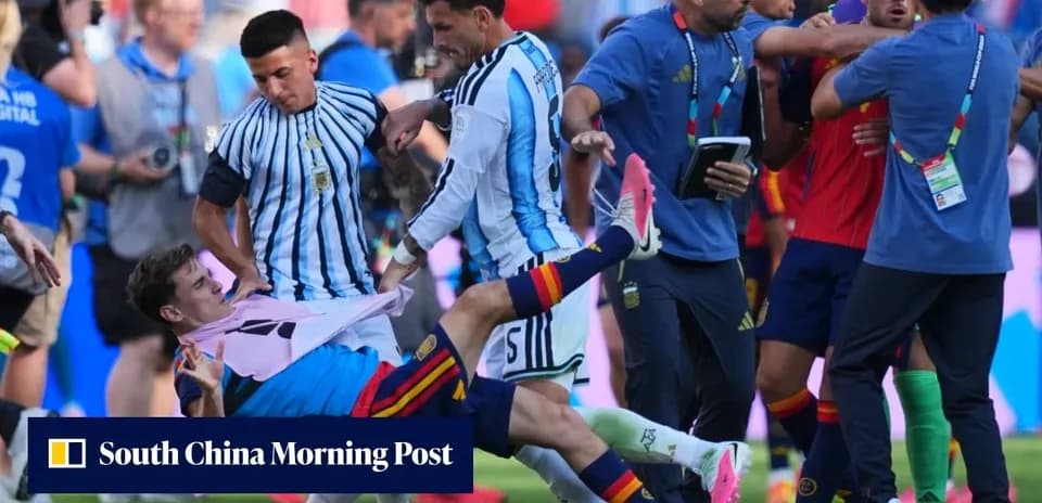 Players from Argentina and Spain in a scuffle
