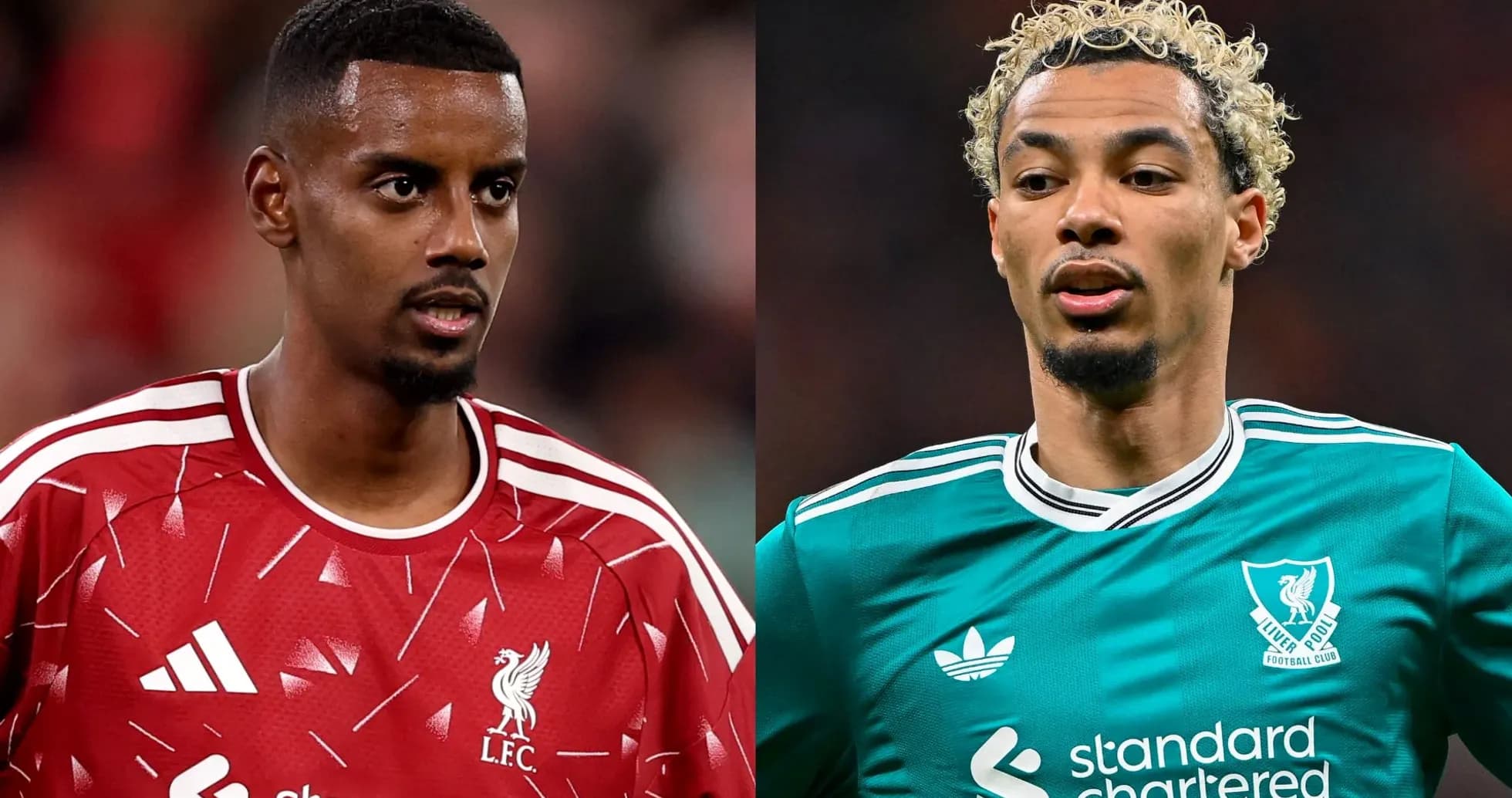 İki futbolçu, Liverpool forması ilə görünür