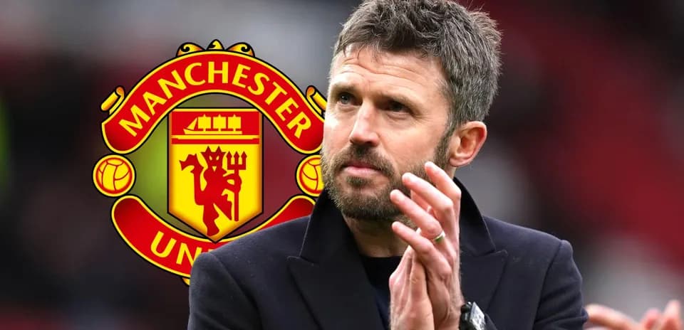 Menecer Manchester United-in tribuna qarşısında əl çalan