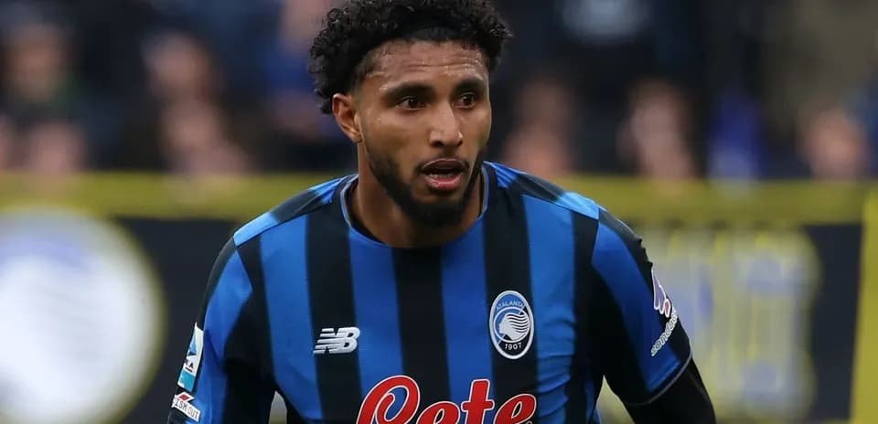Futbolçu Atalanta formasında oyun zamanı