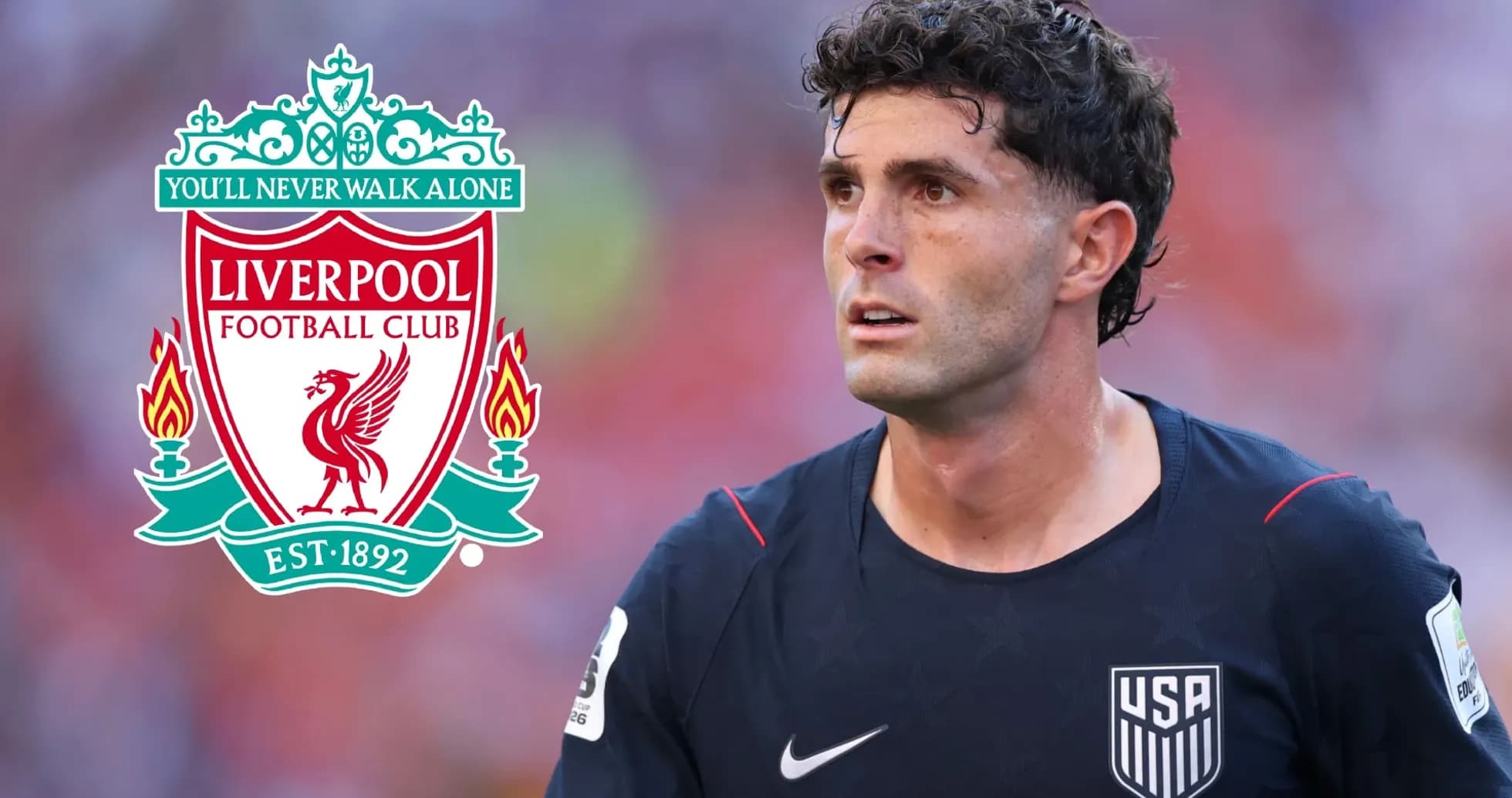 Futbolçu oyun zamanı Liverpool logosu ilə