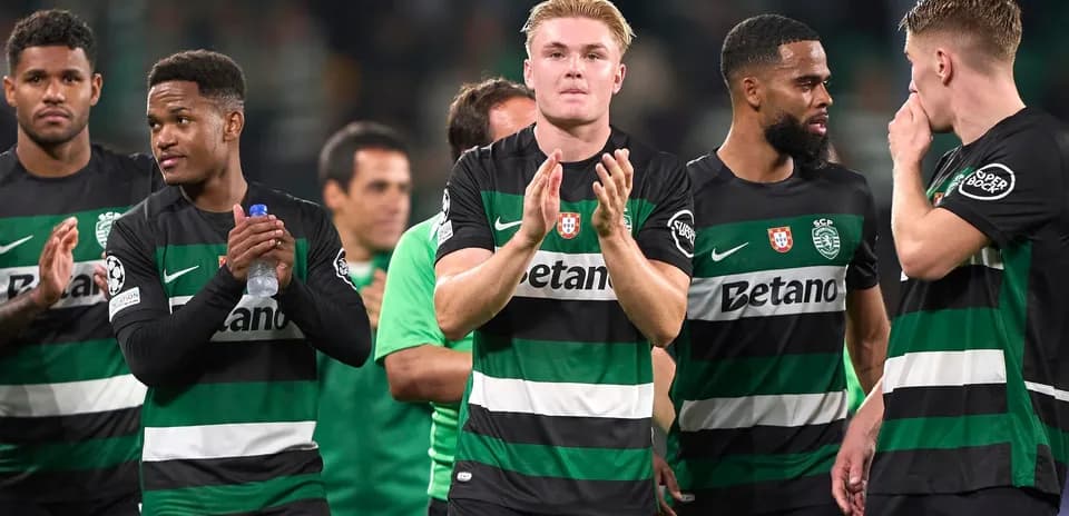 Sporting CP oyunçuları matçdan sonra