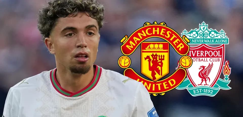 Futbolçu, Manchester United və Liverpool loqotipləri arxasında
