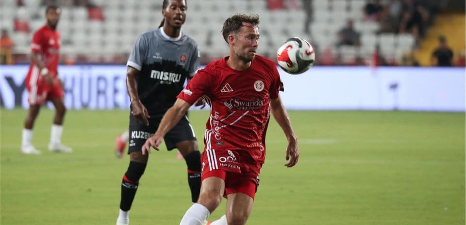 Fatih Karagümrük – Antalyaspor matçı üçün proqnoz və əmsal analizi.jpg