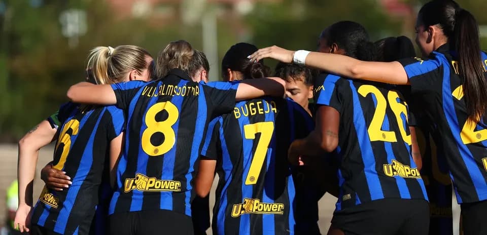 Inter Milano qadın komandasının qələbə sevinci