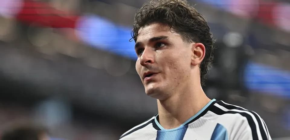 Futbolçu Argentina formasında danışır