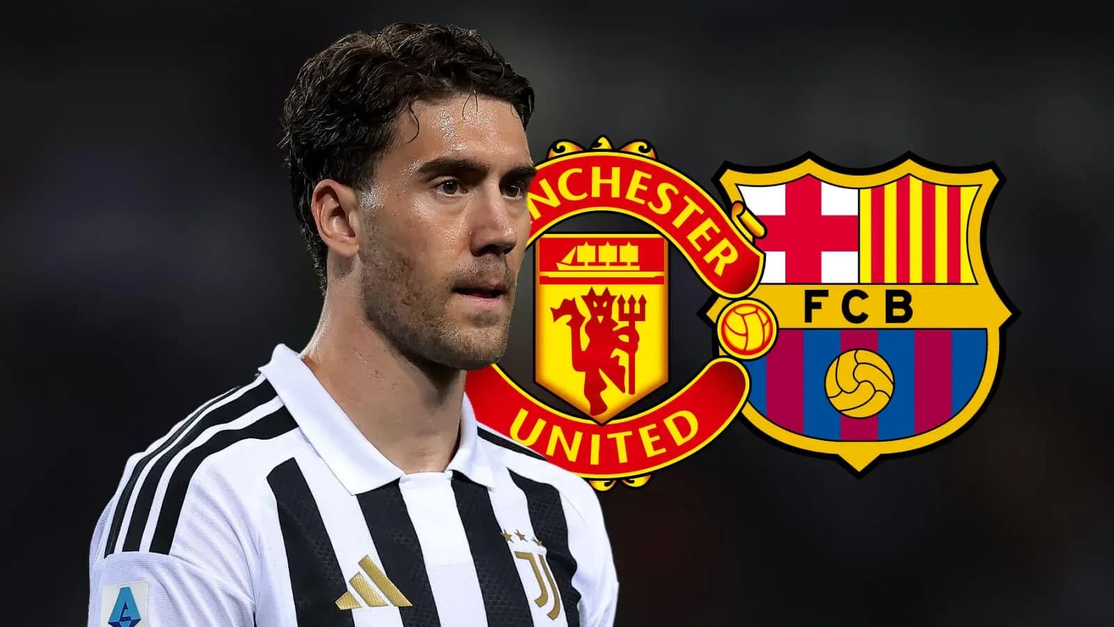 Futbolçu Juventus formasında, Manchester United və Barcelona emblemləri arxada