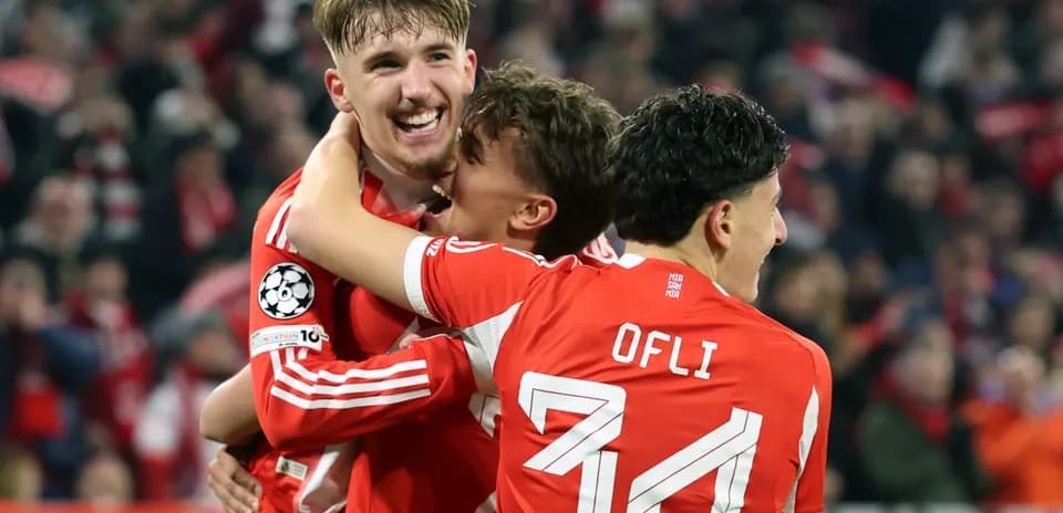 Bayern Münchendən futbolçuların sevinci