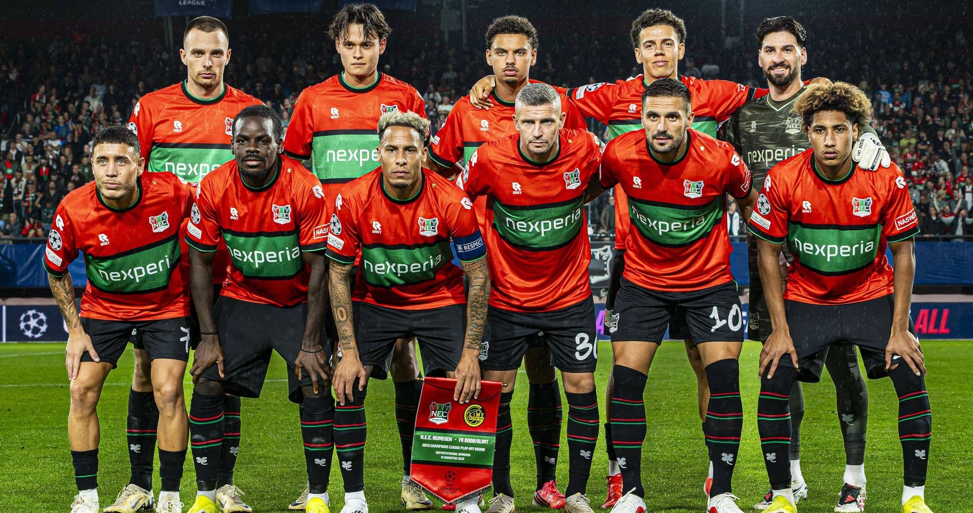 NEC Nijmegen futbol komandası şəkli