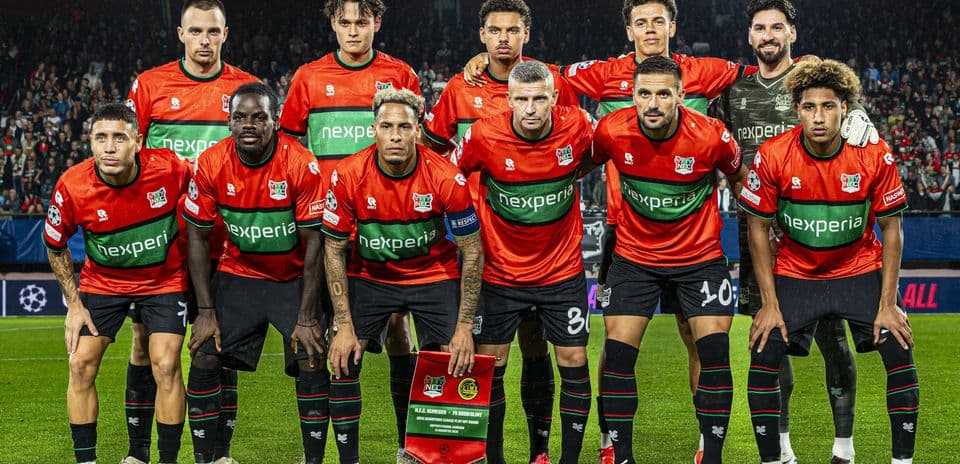 NEC Nijmegen futbol komandası şəkli