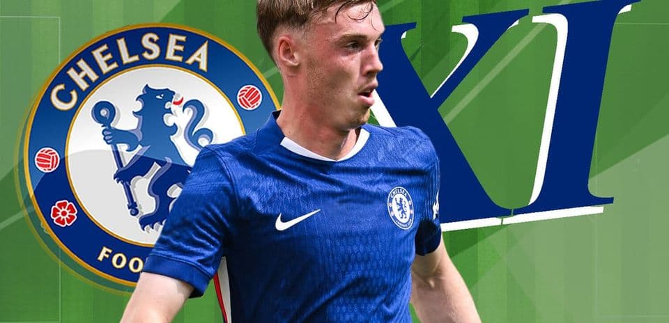 Chelsea player running with ball on green background