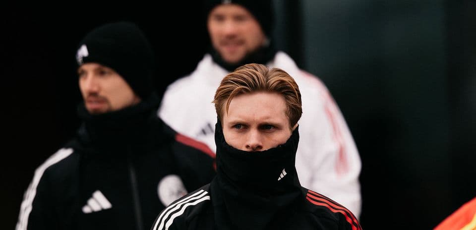 Football illustration used for match coverage - hjel1iop.jpg