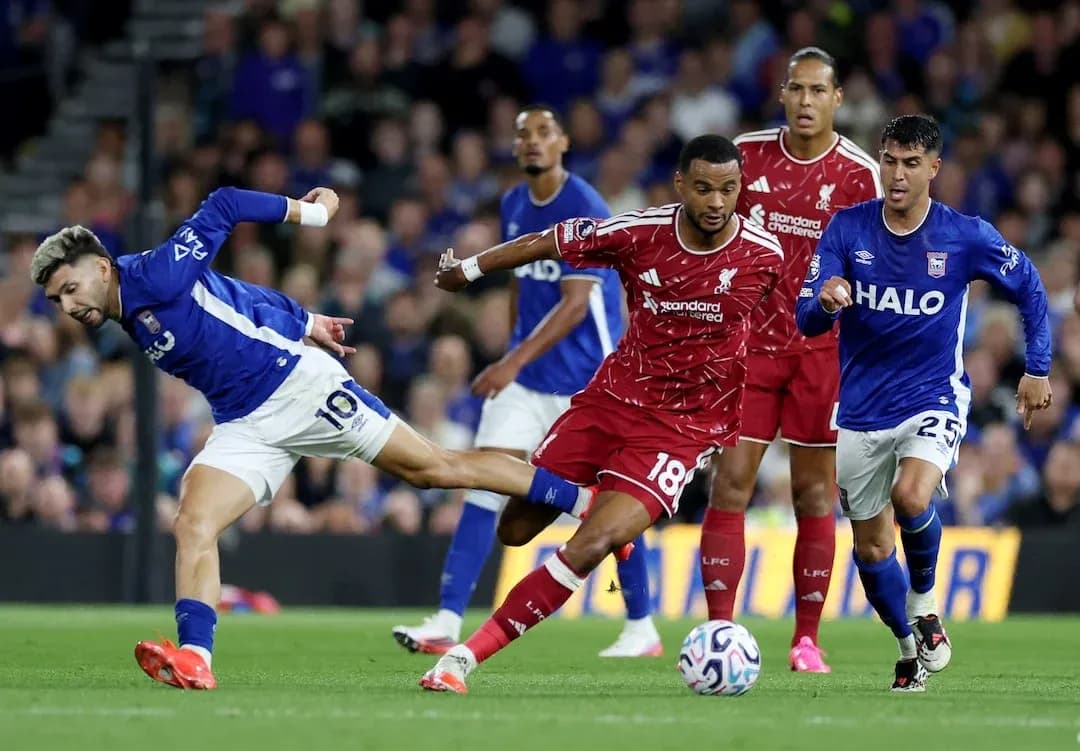 İpsviç və Liverpool futbol matçı
