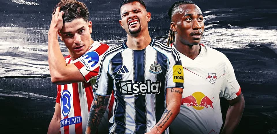 Üç futbolçu müxtəlif komandaların köynəklərində