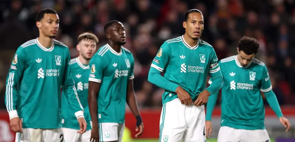 Liverpool futbolçuları meydanda