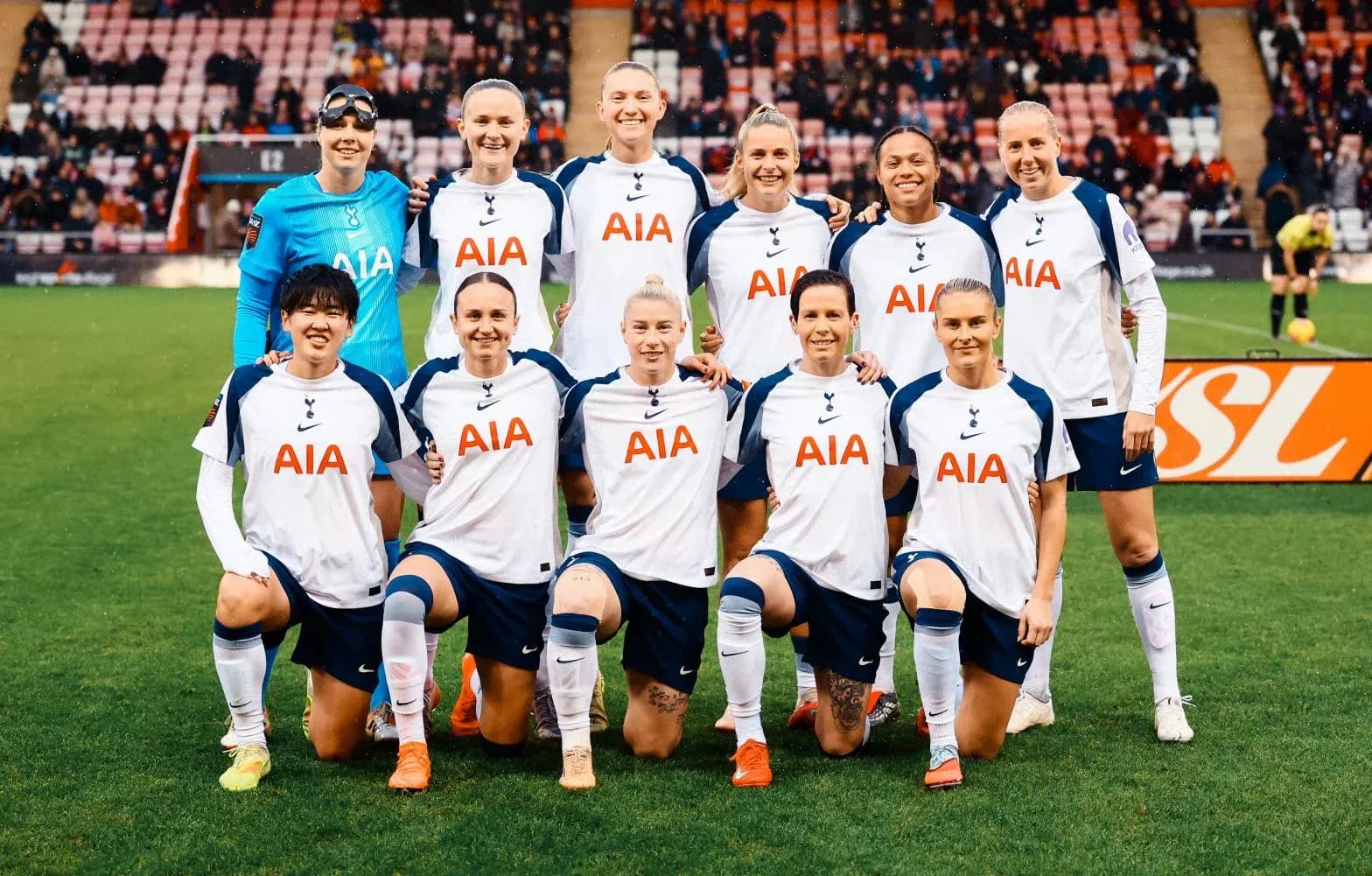 Tottenham Hotspur W komandası şəkili