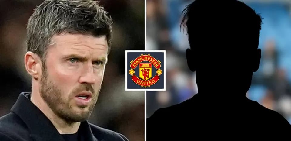 Michael Carrick with Manchester United logo backdrop