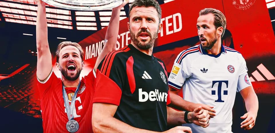 Futbolçular mükafatı və komanda forması ilə
