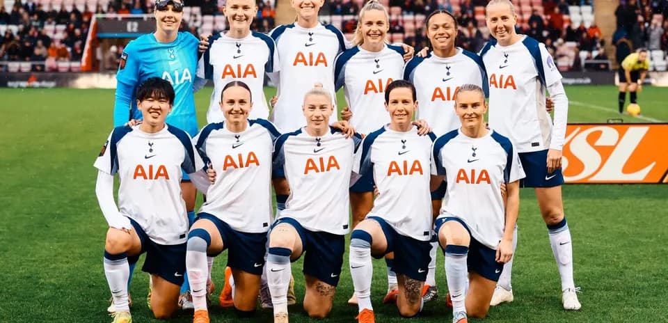 Tottenham Hotspur W komandası fotoşəkili