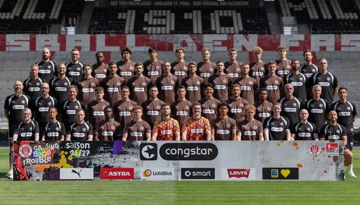 St. Pauli team photo in stadium before season