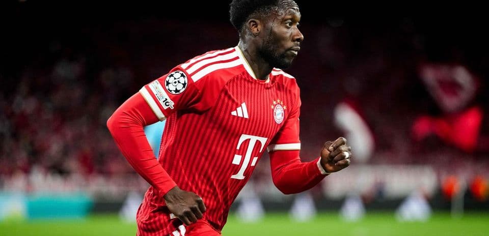 Bayern Munich player running during a match